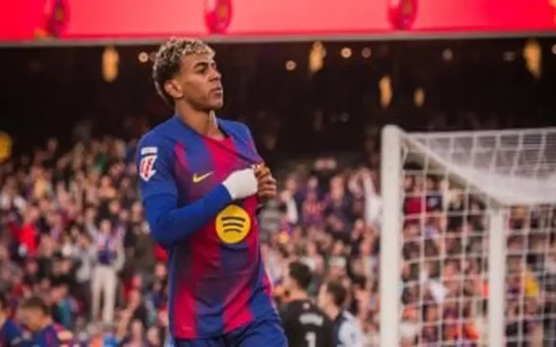 غياب يامال عن تدريبات برشلونة يثير القلق قبل ديربي إسبانيول